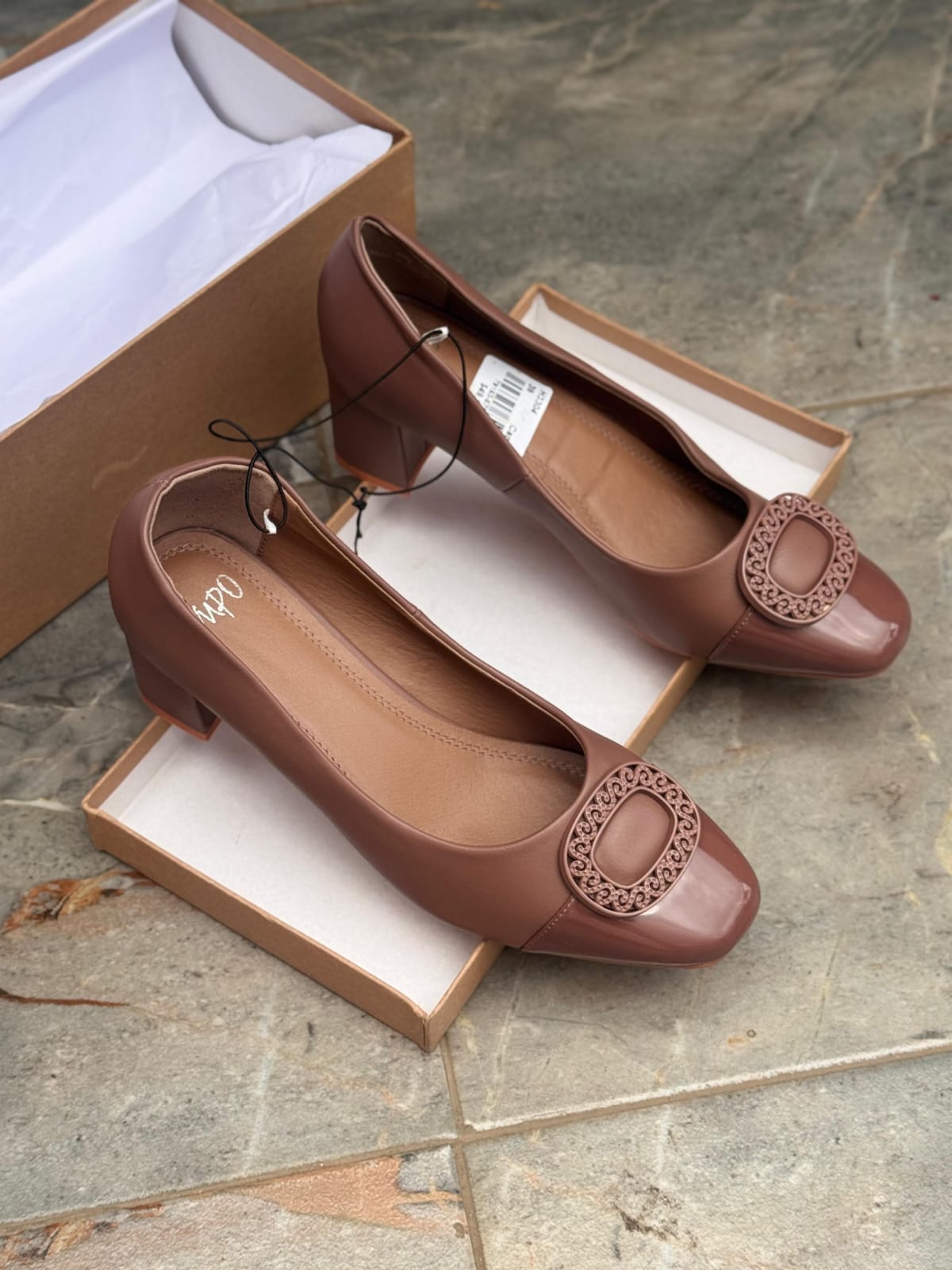 IMPO Leather Wet-Look Round-Toe Chunky Block Heels