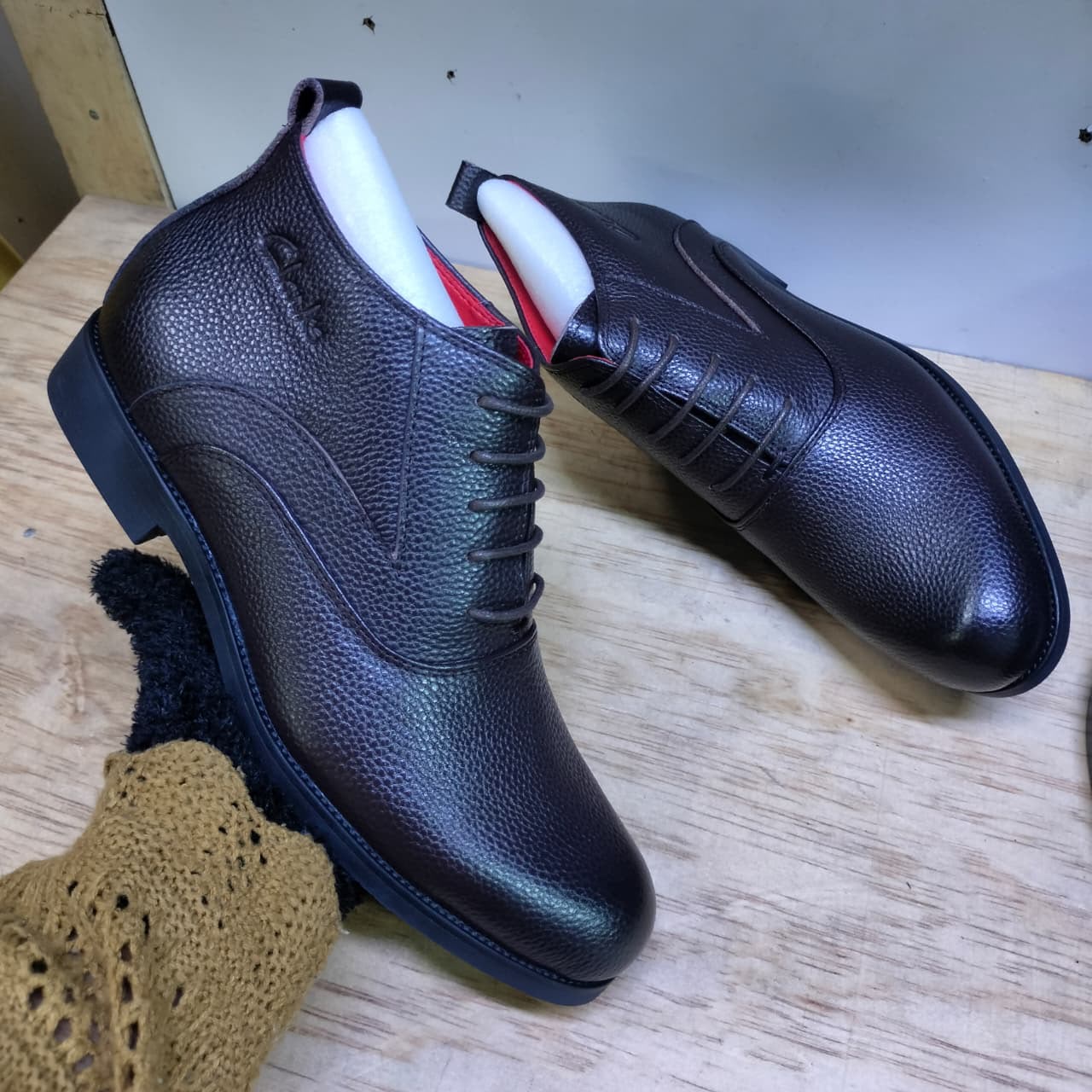Clarks Men's Leather Ankle Boots
