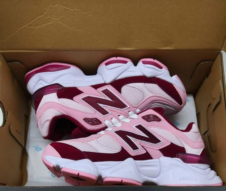 New Balance 9060 Sneakers