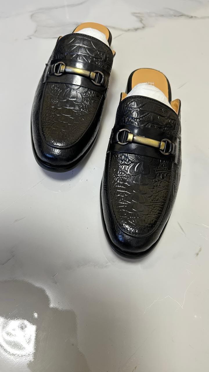 Men's Ferragamo Textured Tassel Leather Mules