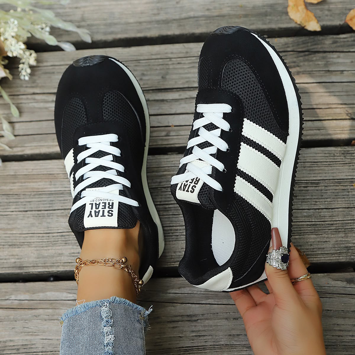 Ladies Fashion Striped Casual Sneakers