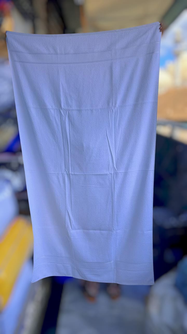 Prestige White large towels