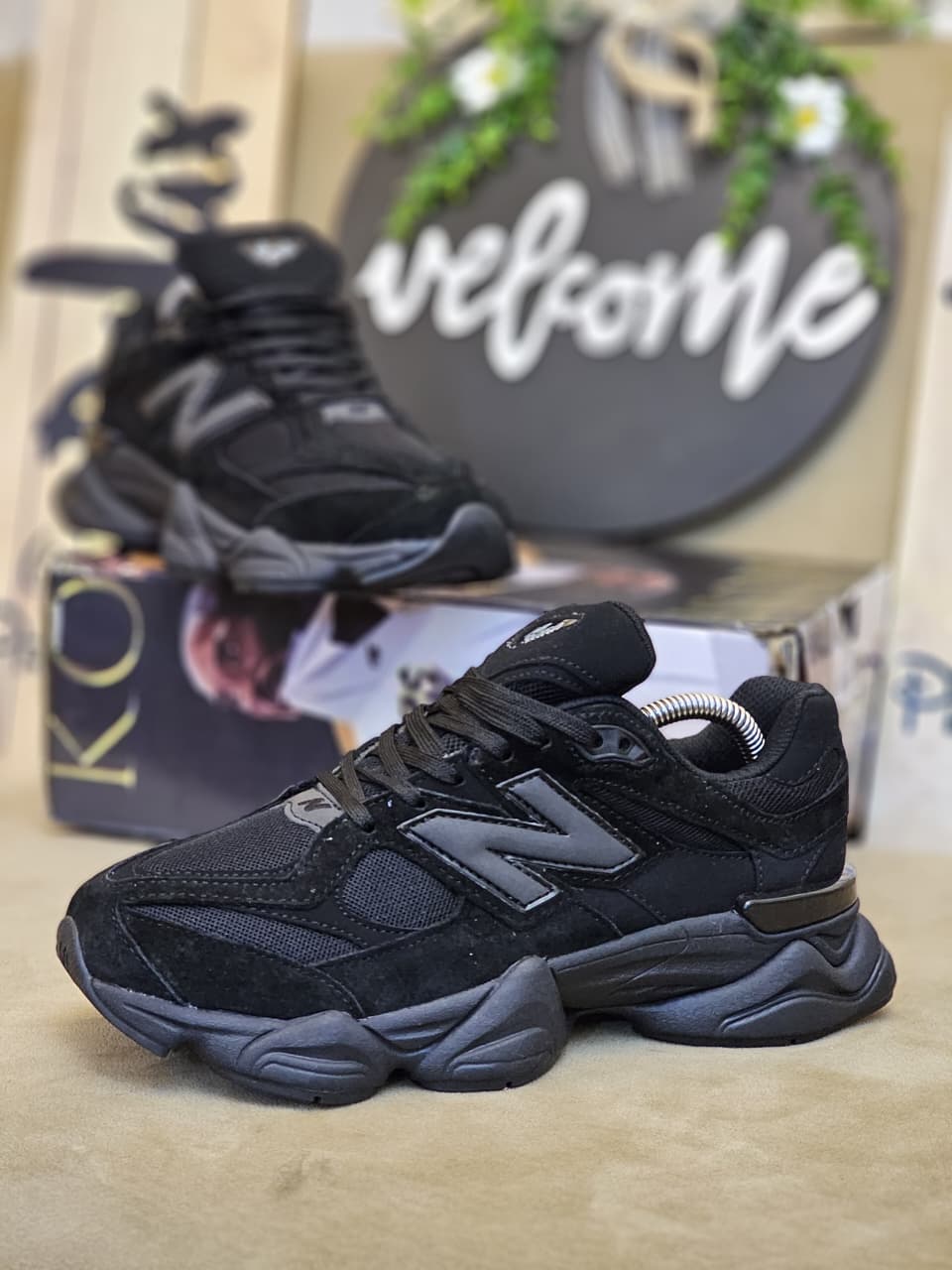 Spot New Balance 9060s