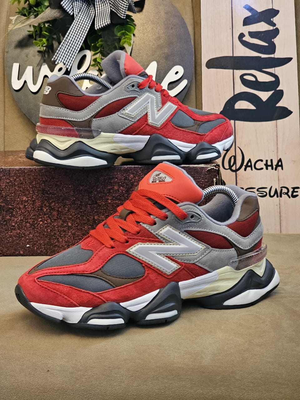 Spot New Balance 9060s